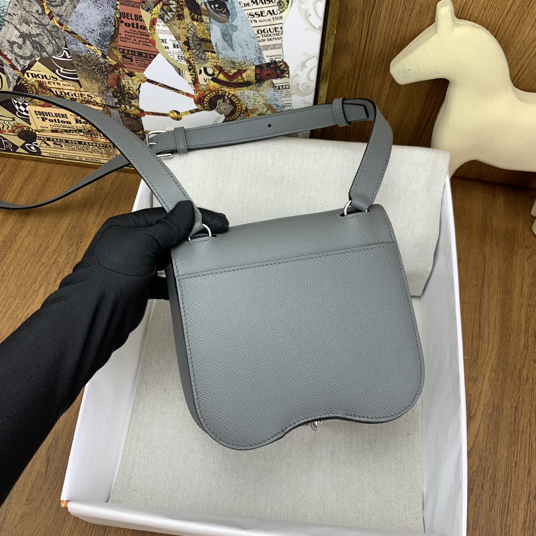 에르메스 델라 카발레리아 미니 앱송 그리스 메이어